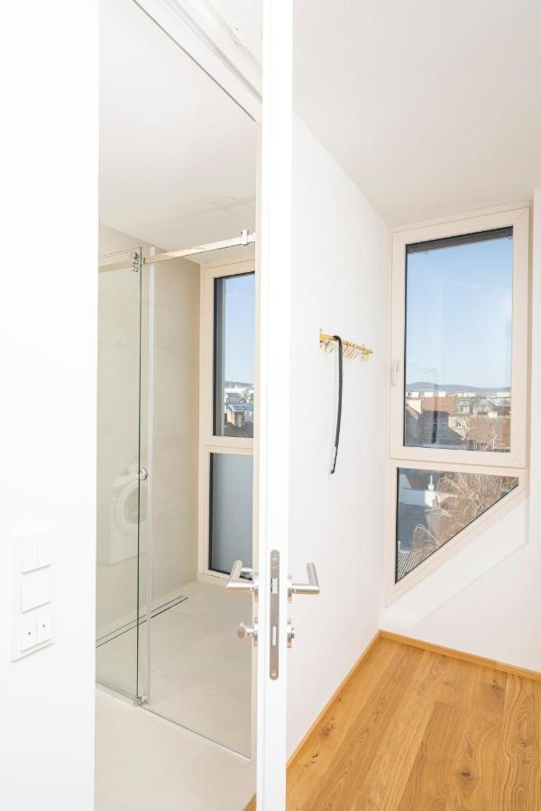 Rooftop Apartments Mit Grosser Terrasse Vienna Luaran gambar